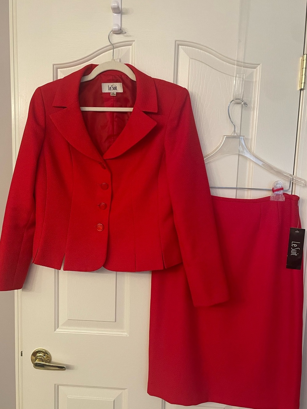 Le Suit Red Women's Blazer and Skirt Set - Picture 1 of 6